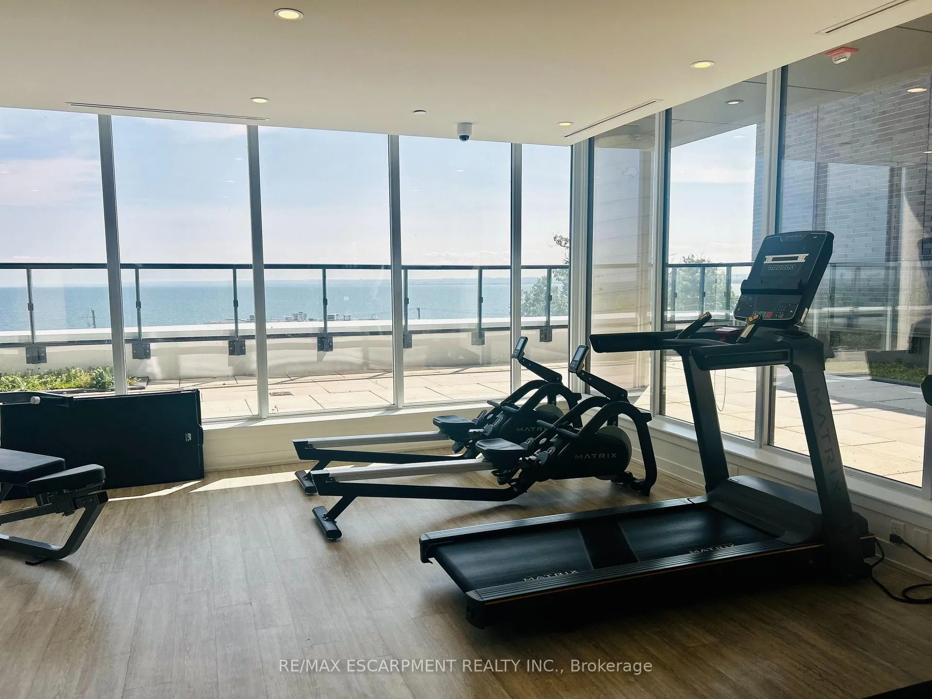 Photo 19 of Unit 2206, 370 Martha Street, Burlington, Brant — HOMEH