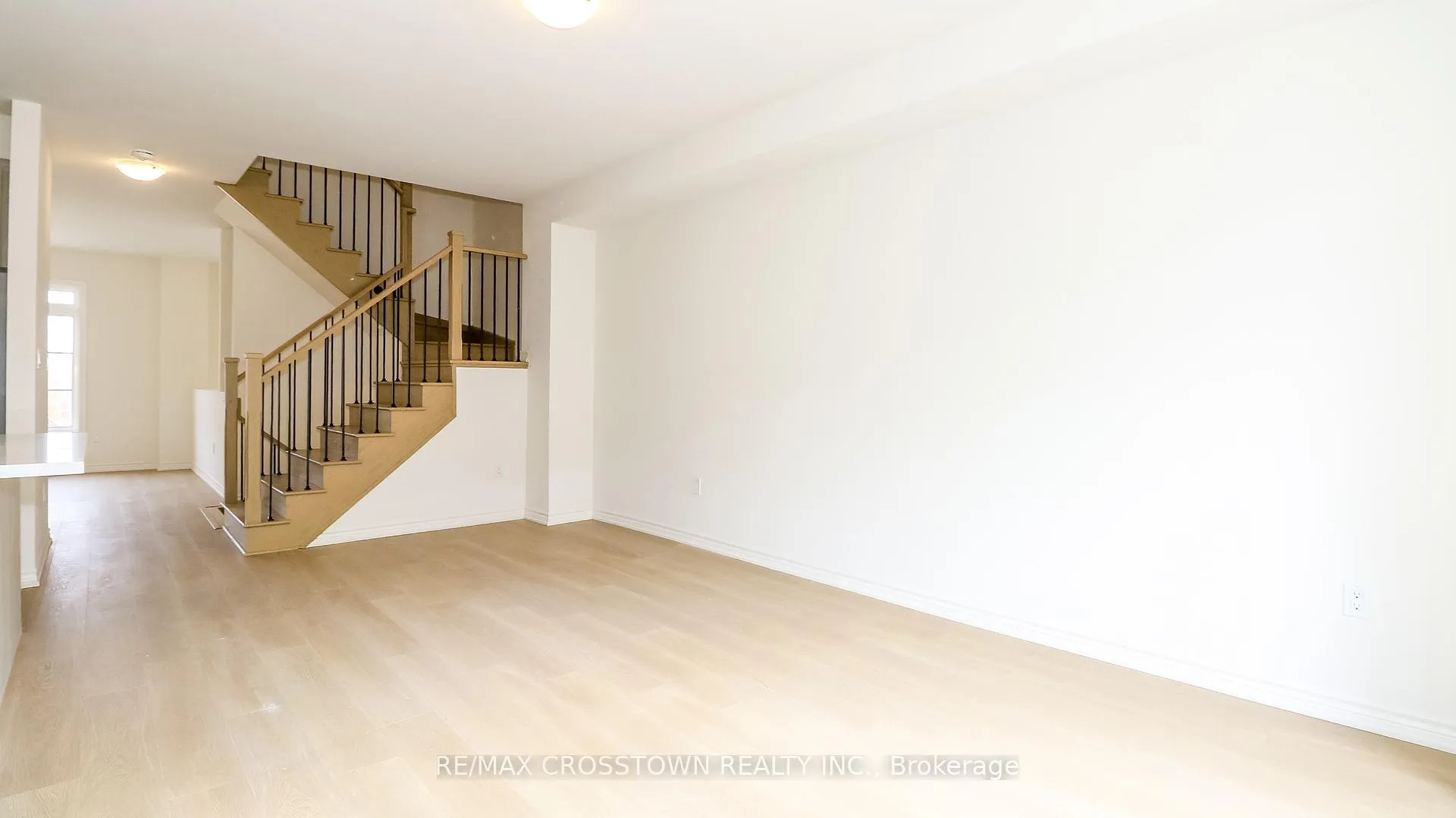 Photo 20 of Unit (Unit 7), 1225 Corm Street, Innisfil, Alcona — HOMEH