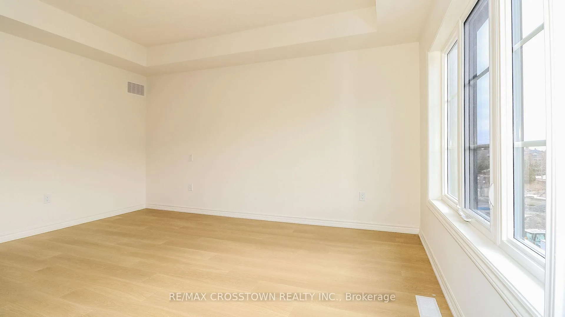 Photo 22 of Unit (Unit 7), 1225 Corm Street, Innisfil, Alcona — HOMEH
