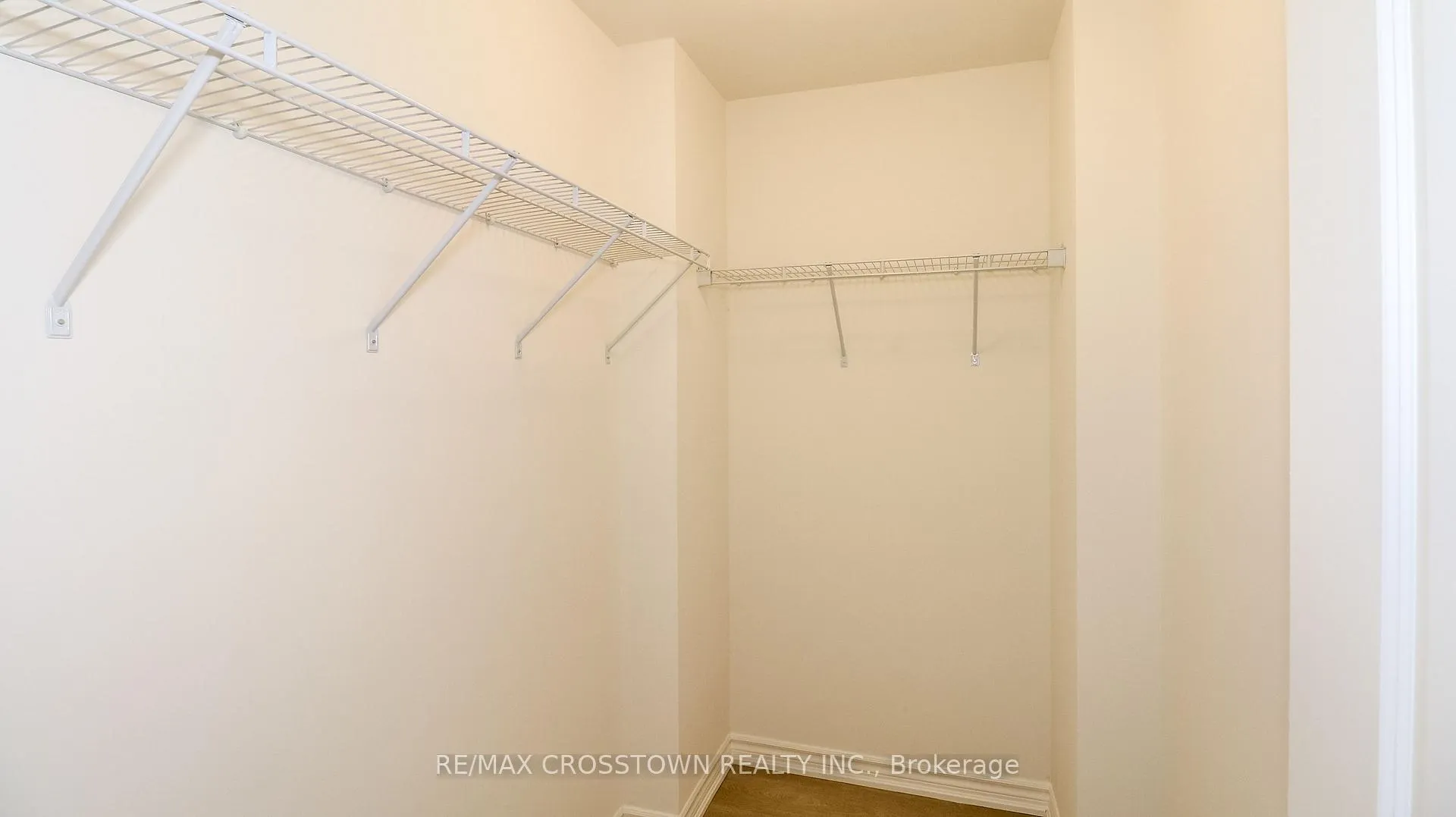 Photo 25 of Unit (Unit 7), 1225 Corm Street, Innisfil, Alcona — HOMEH