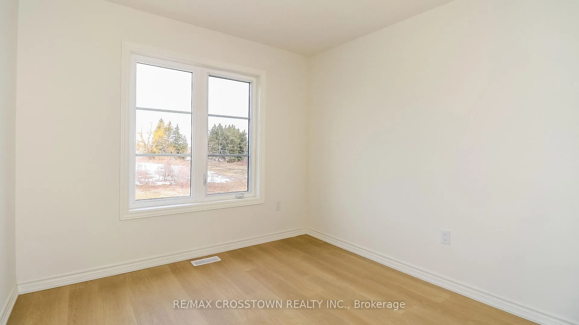 Photo 30 of Unit (Unit 7), 1225 Corm Street, Innisfil, Alcona — HOMEH