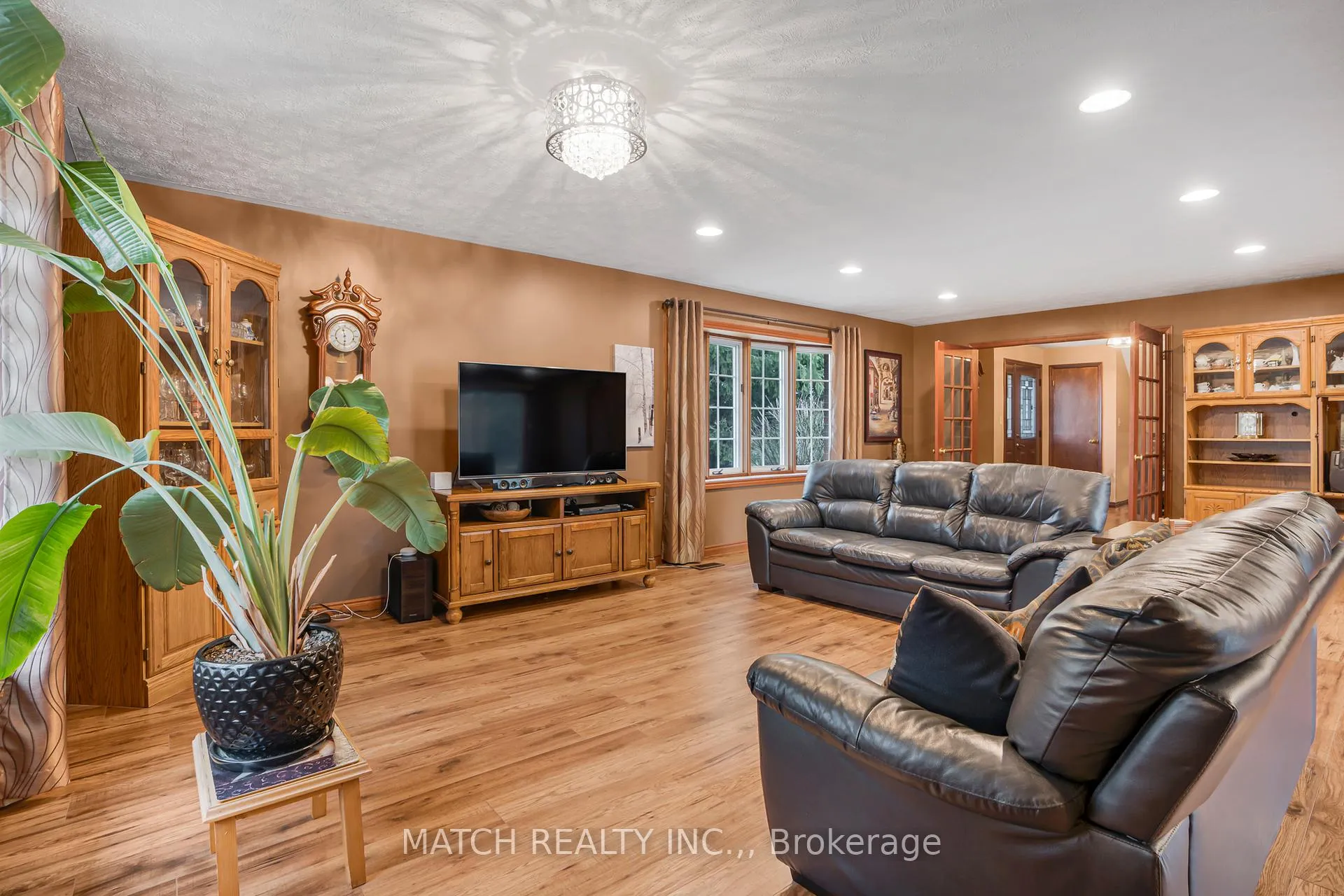 Photo 14 of 10010 Cedar Hedge Line, Chatham-Kent, Dresden — HOMEH