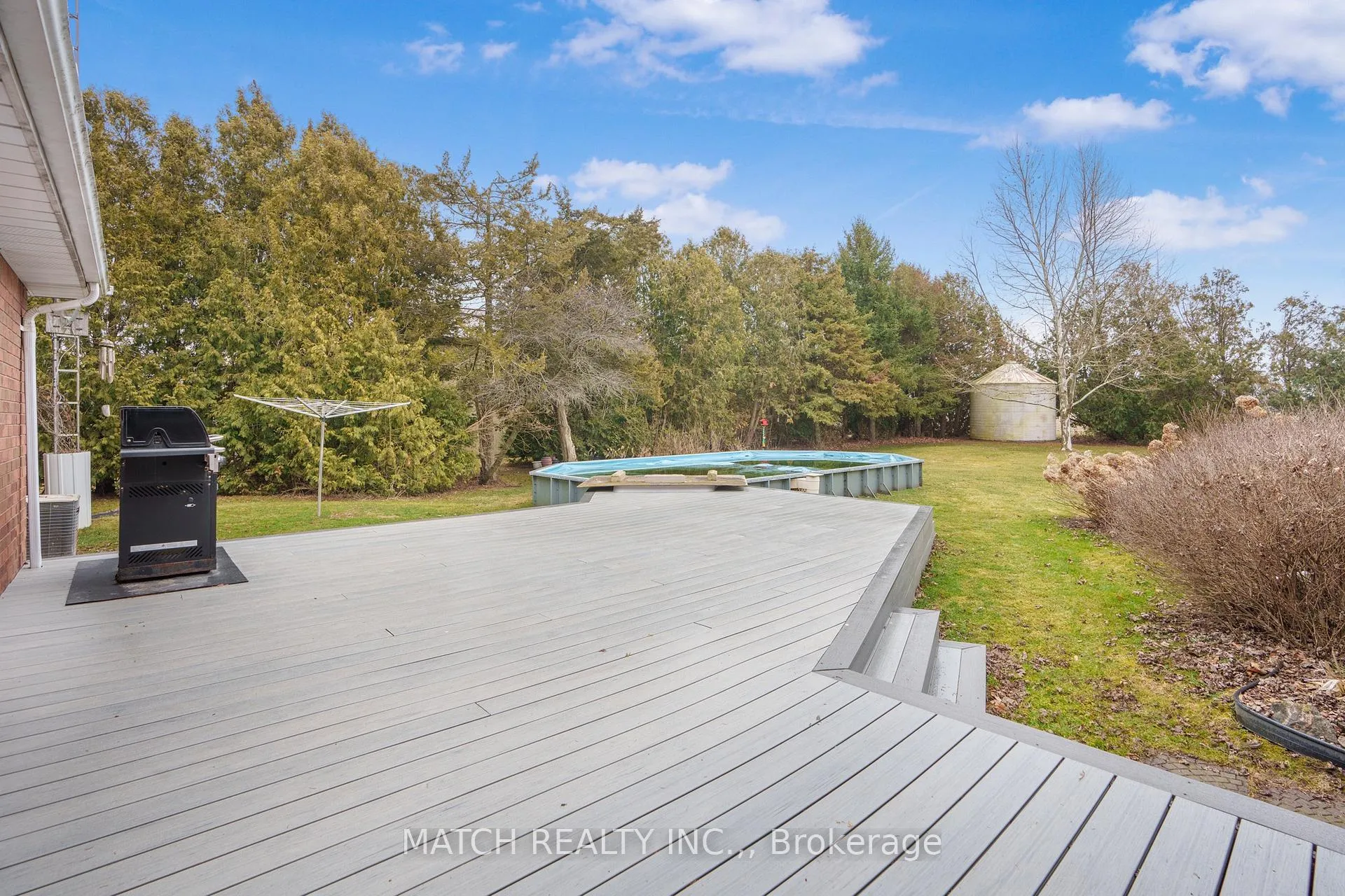 Photo 35 of 10010 Cedar Hedge Line, Chatham-Kent, Dresden — HOMEH