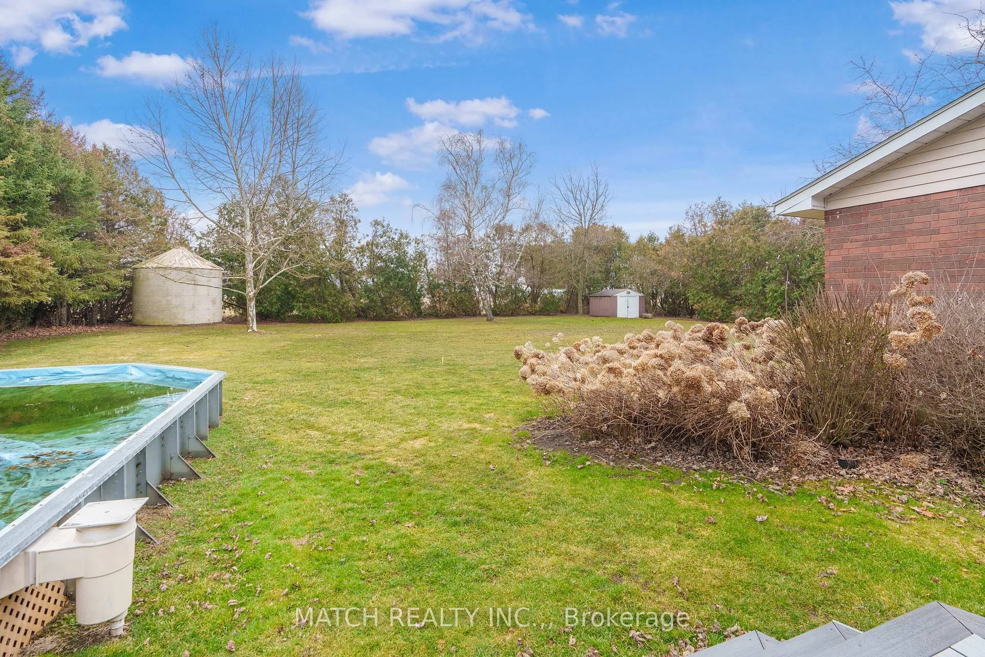 Photo 37 of 10010 Cedar Hedge Line, Chatham-Kent, Dresden — HOMEH