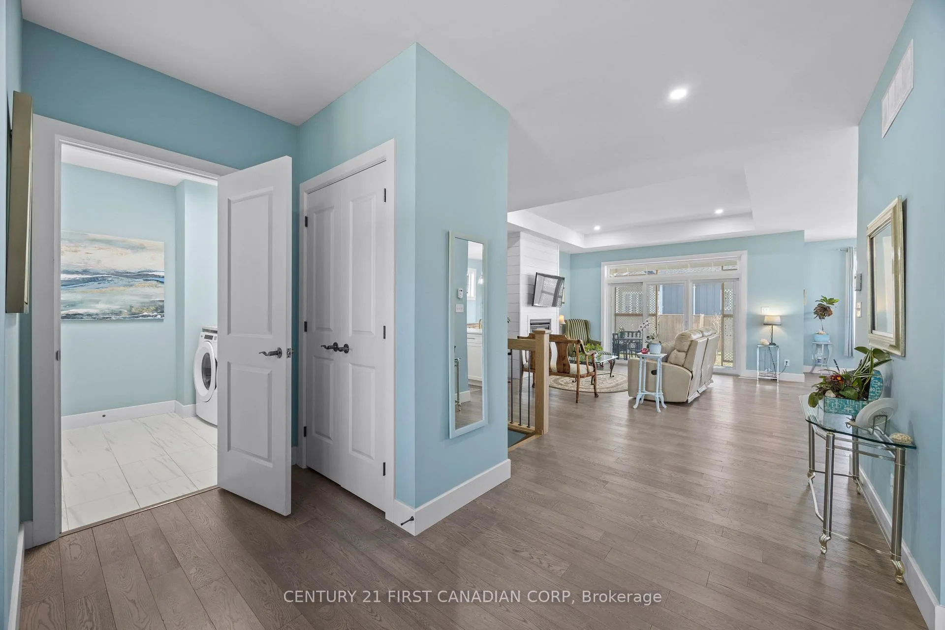 Photo 9 of 23 Brooklawn Drive, Lambton Shores, Grand Bend — HOMEH