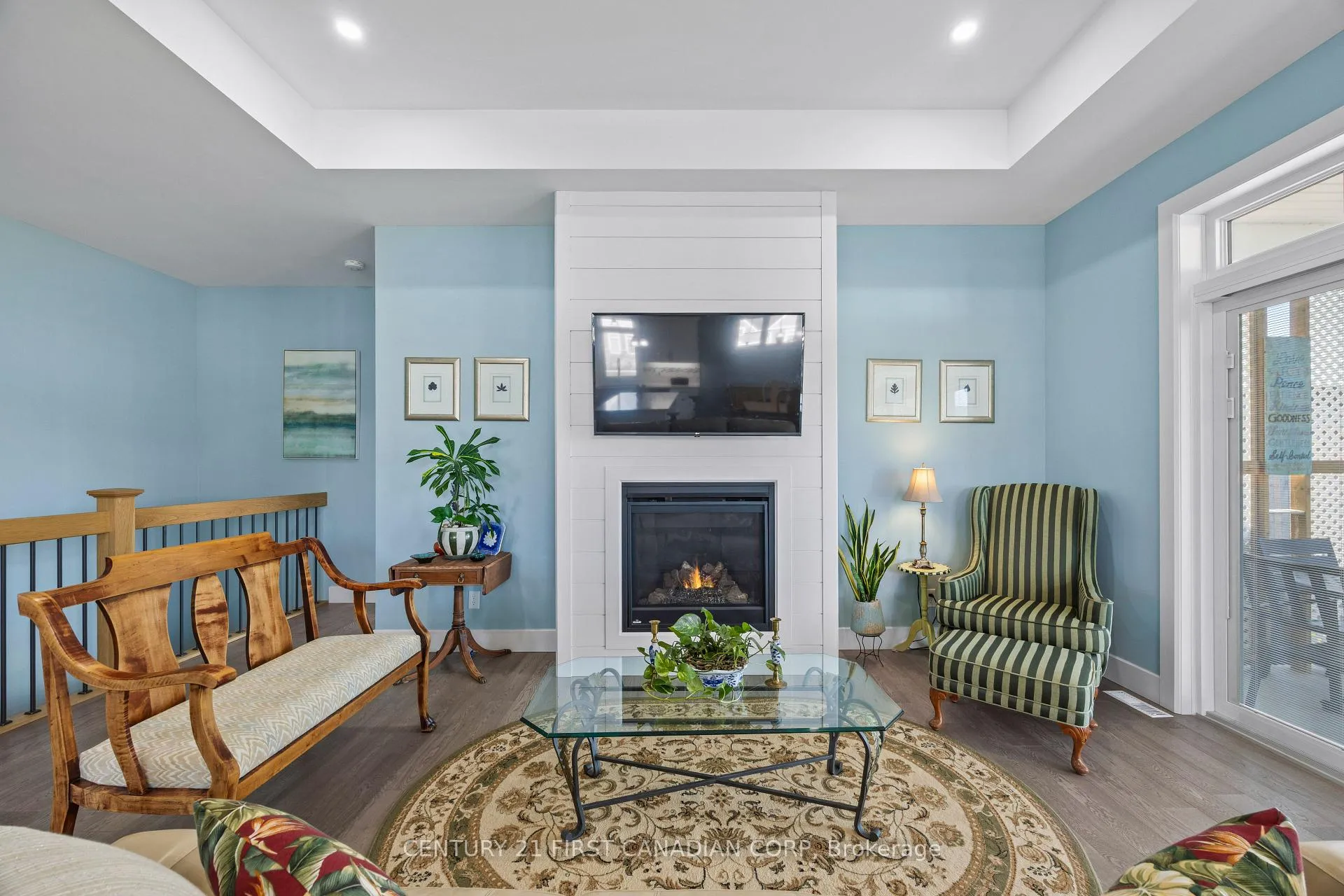 Photo 12 of 23 Brooklawn Drive, Lambton Shores, Grand Bend — HOMEH