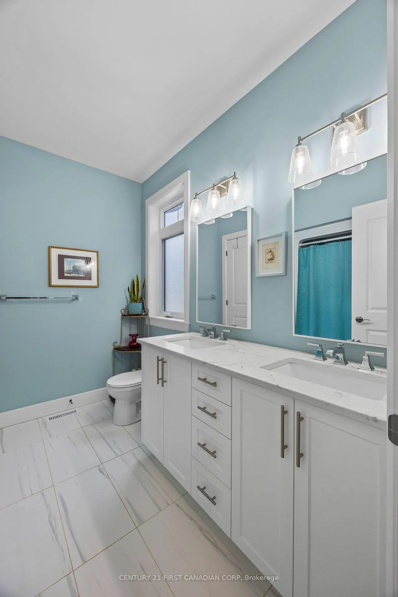 Photo 24 of 23 Brooklawn Drive, Lambton Shores, Grand Bend — HOMEH