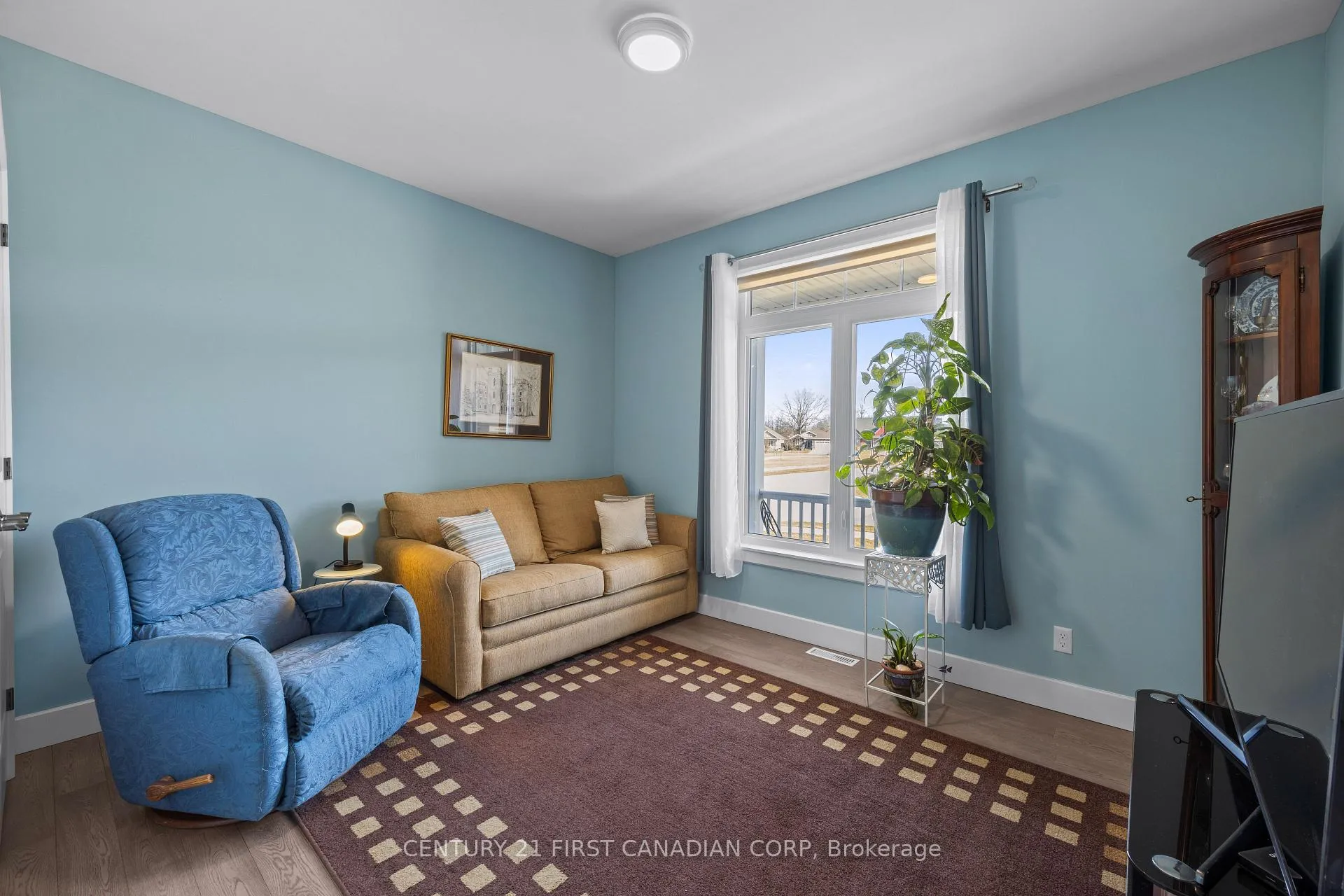 Photo 26 of 23 Brooklawn Drive, Lambton Shores, Grand Bend — HOMEH