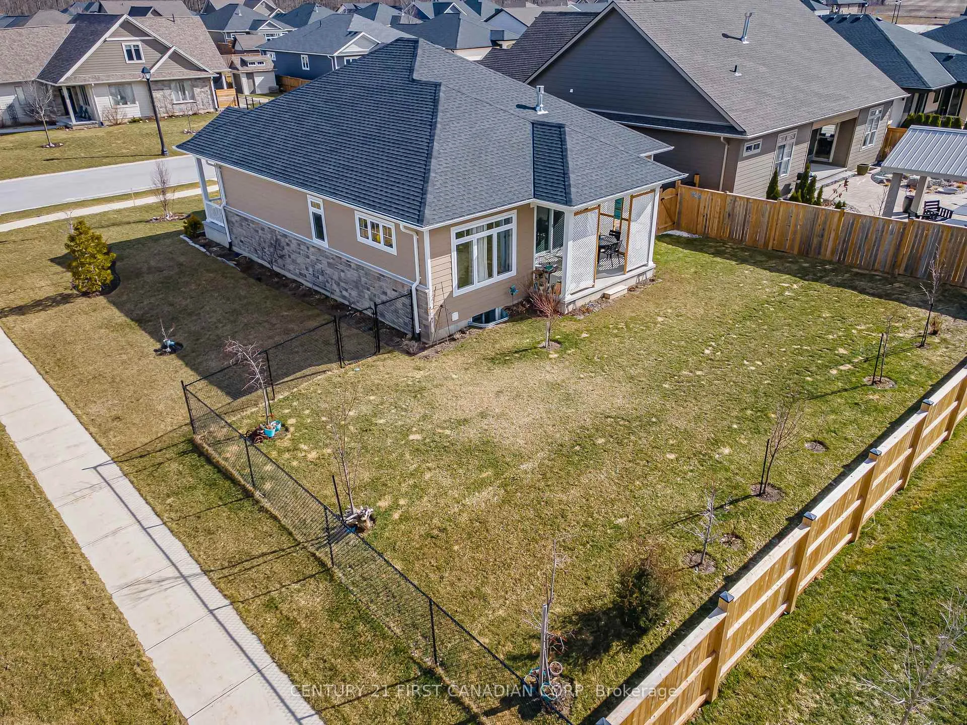 Photo 45 of 23 Brooklawn Drive, Lambton Shores, Grand Bend — HOMEH