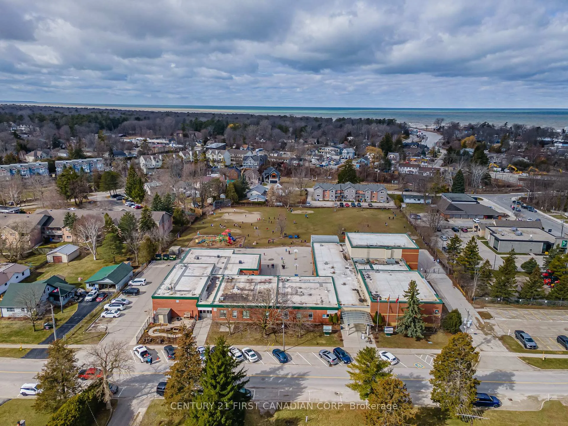 Photo 50 of 23 Brooklawn Drive, Lambton Shores, Grand Bend — HOMEH