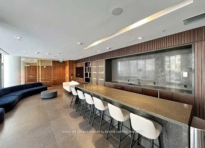 Photo 17 of Unit Ph12, 950 Portage Parkway, Vaughan, Vaughan Corporate Centre — HOMEH