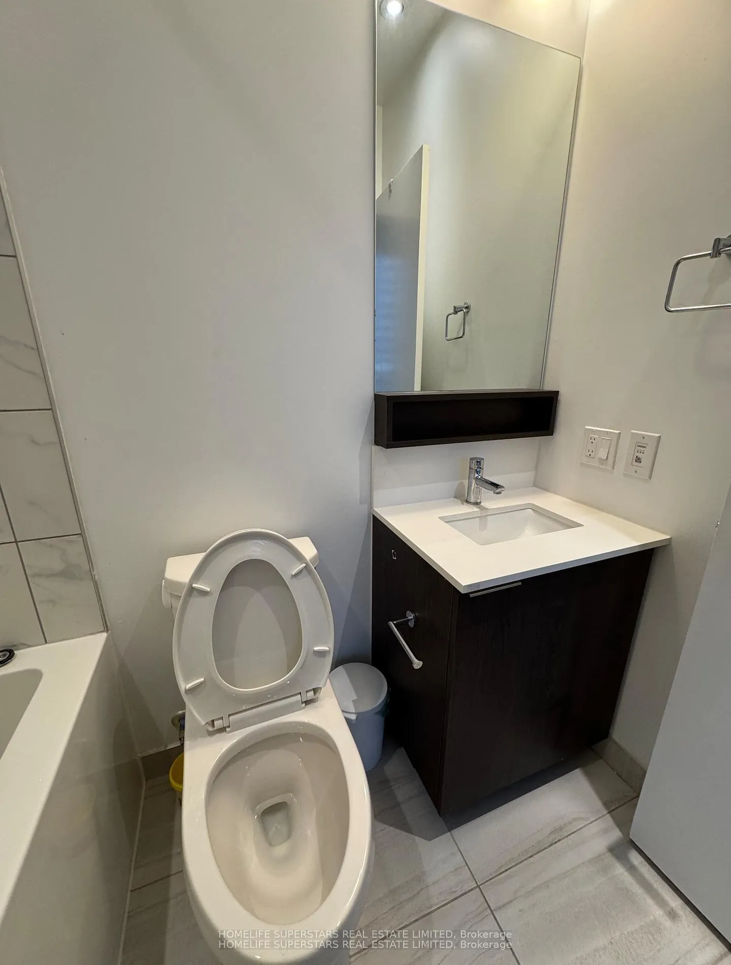 Photo 47 of Unit Ph12, 950 Portage Parkway, Vaughan, Vaughan Corporate Centre — HOMEH