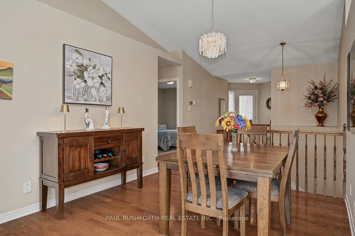 Photo 9 of 47 Peregrine Crescent, Ottawa, Kanata - Bridlewood — HOMEH