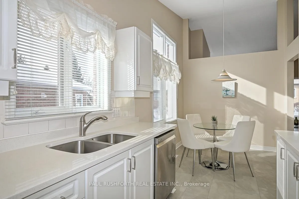Photo 14 of 47 Peregrine Crescent, Ottawa, Kanata - Bridlewood — HOMEH
