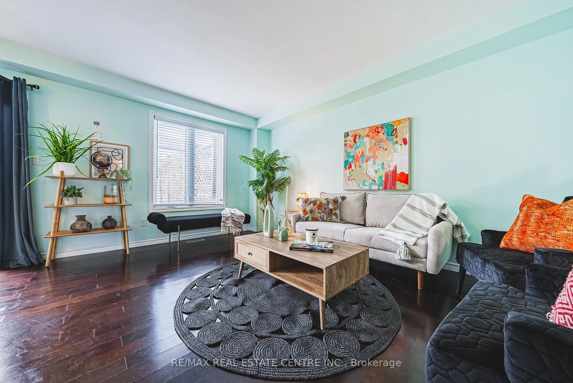 Photo 13 of 5 michelle Court, Kitchener — HOMEH