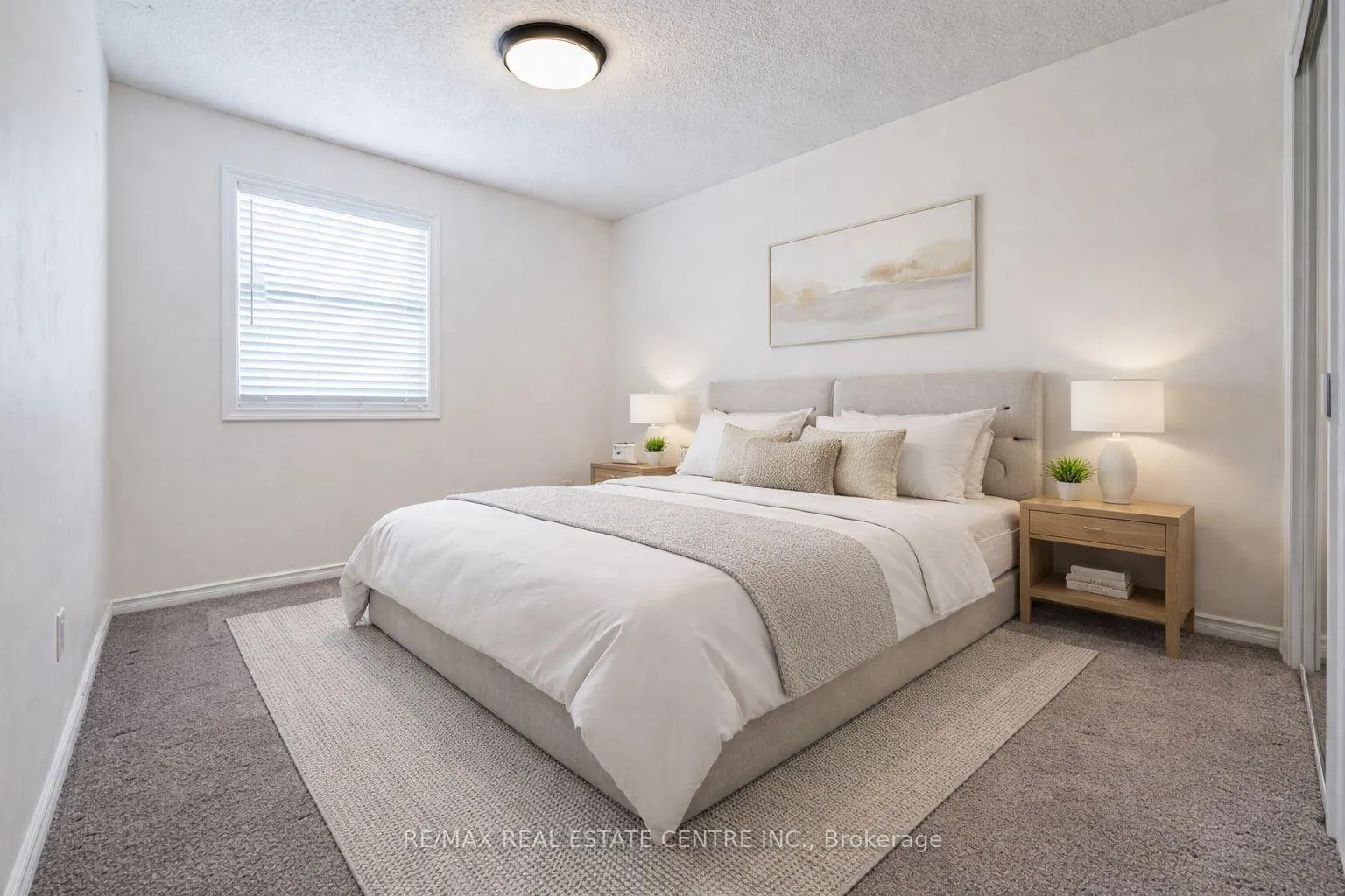 Photo 15 of 5 michelle Court, Kitchener — HOMEH