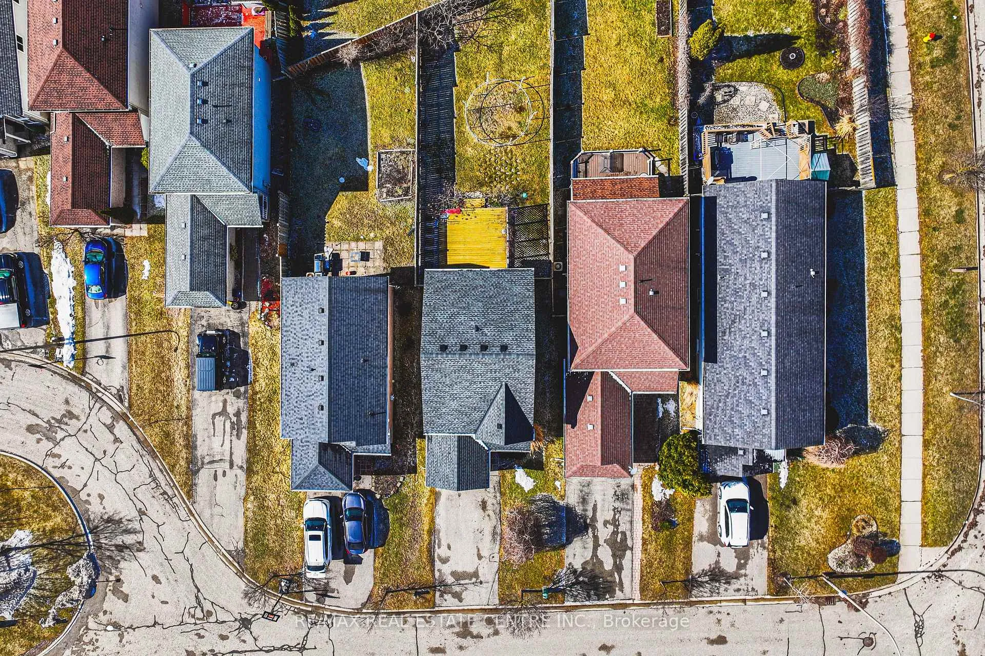 Photo 25 of 5 michelle Court, Kitchener — HOMEH