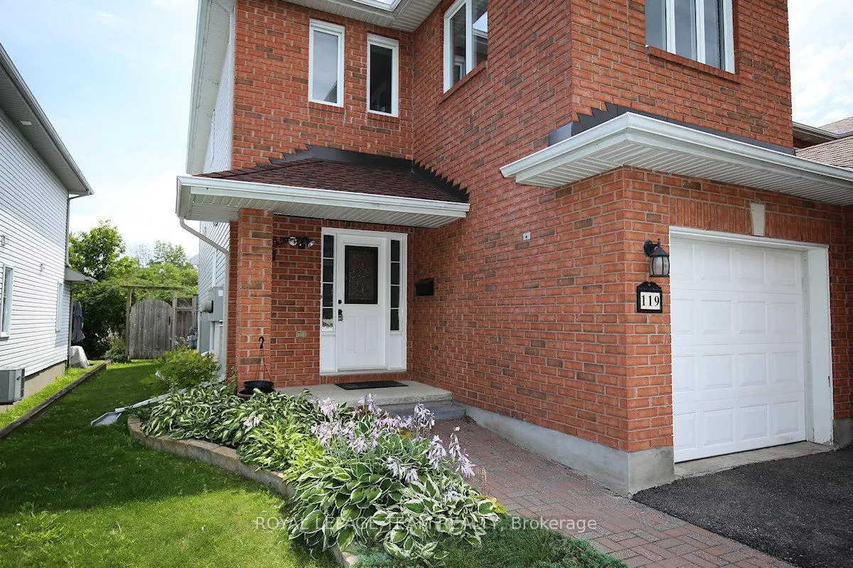 Photo 7 of 119 Blackdome Crescent, Ottawa, Kanata - Kanata Lakes/Heritage Hills — HOMEH