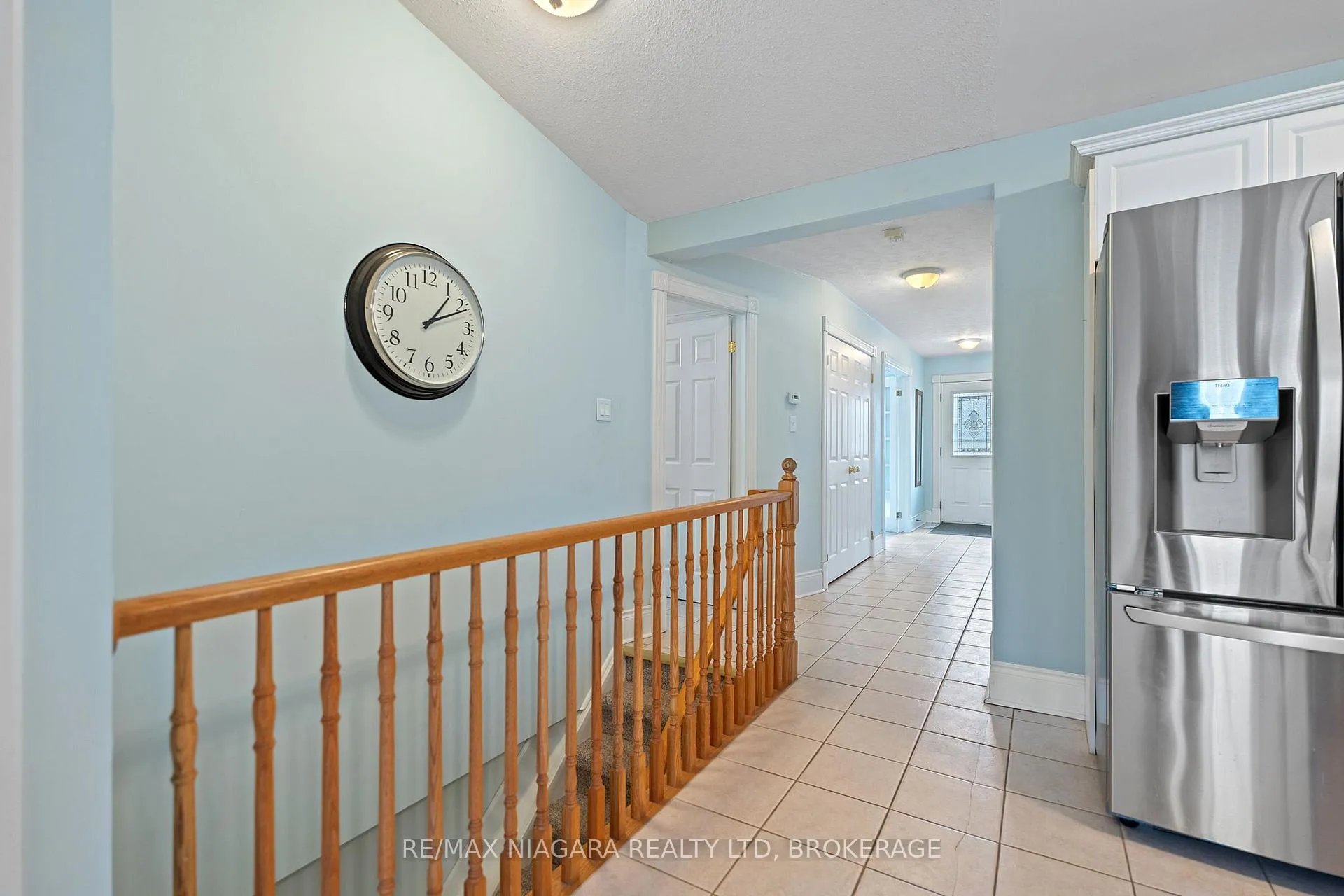 Photo 13 of 6191 Shane Crescent, Niagara Falls, Church's Lane — HOMEH