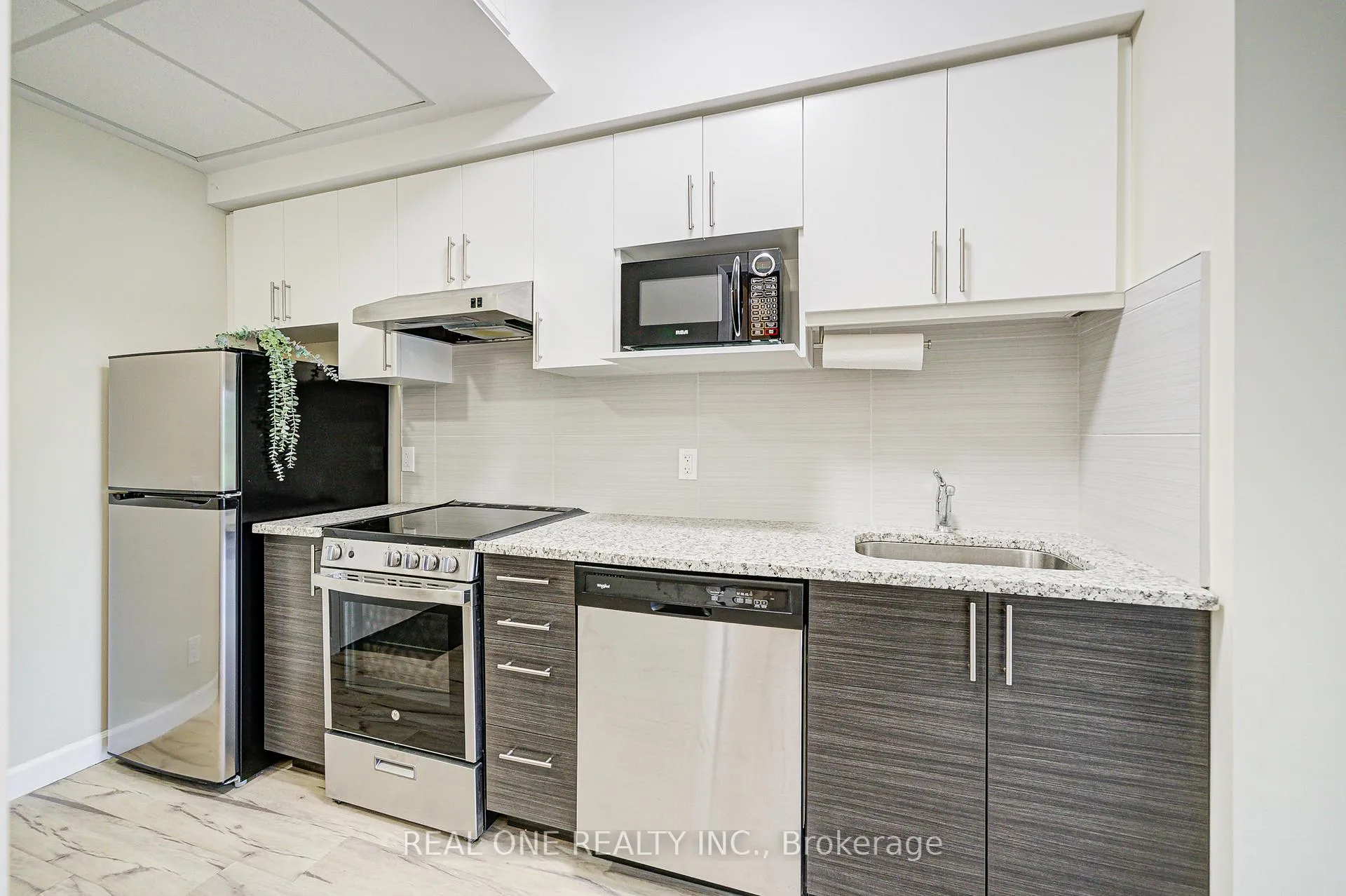 Photo 1 of Unit 423, 77 Leland Street, Hamilton, Ainslie Wood — HOMEH