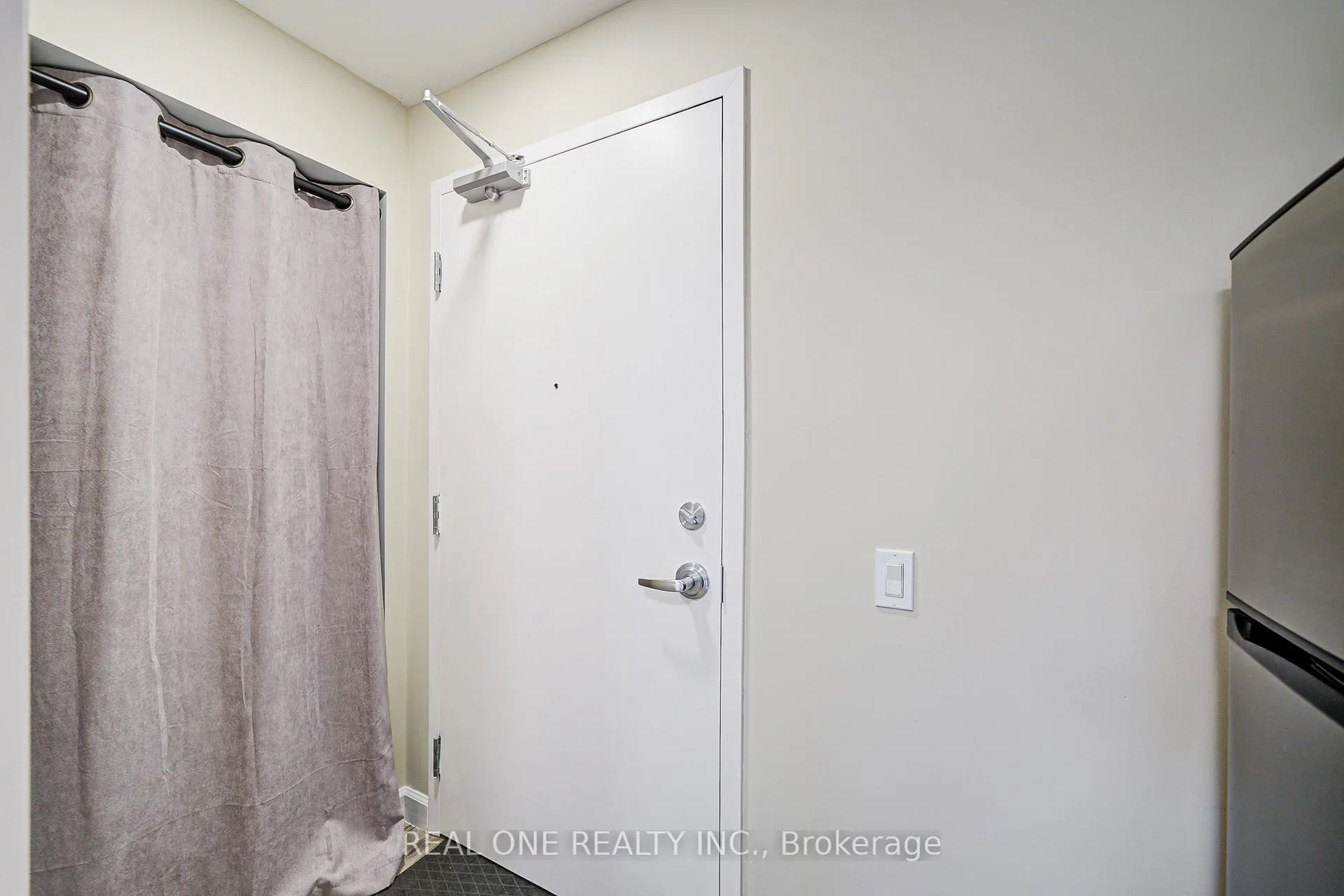 Photo 14 of Unit 423, 77 Leland Street, Hamilton, Ainslie Wood — HOMEH