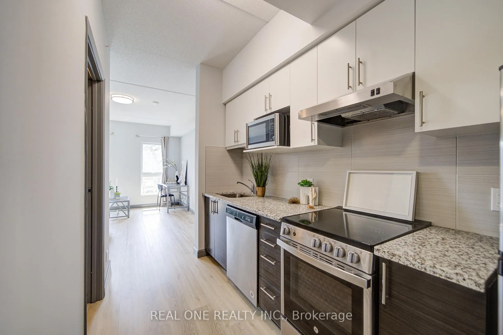 Photo 41 of Unit 423, 77 Leland Street, Hamilton, Ainslie Wood — HOMEH