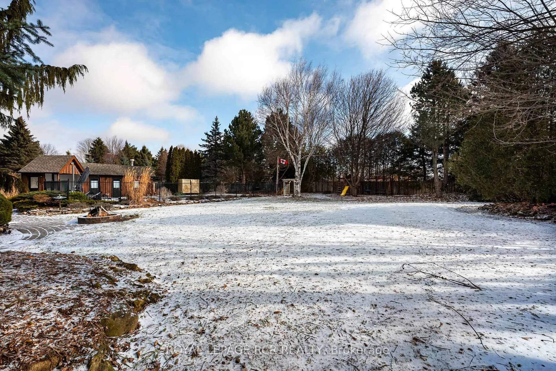 Photo 4 of 65 Hawthorne Road, Mono, Rural Mono — HOMEH