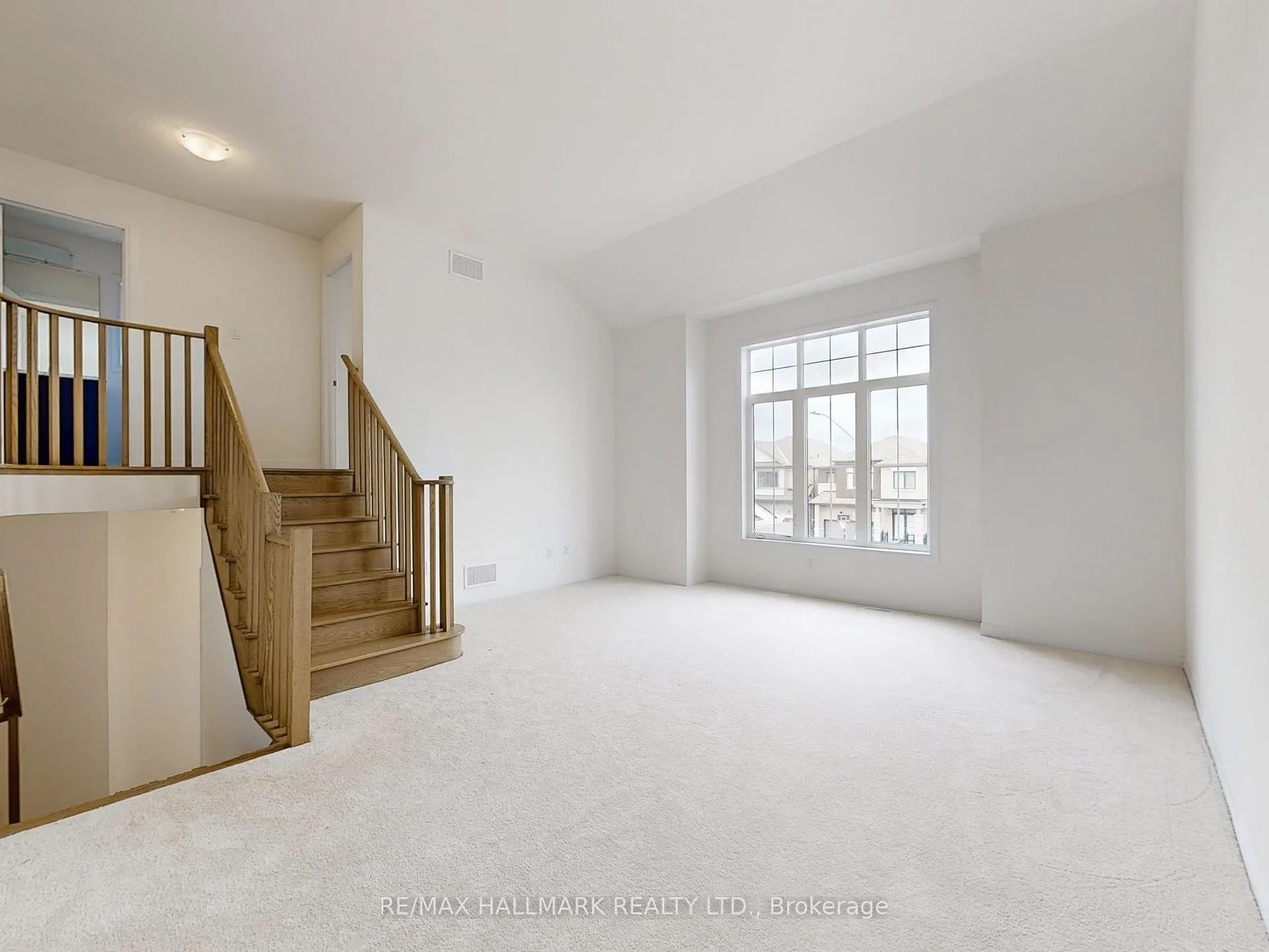 Photo 22 of 40 Velvet Way, Thorold, Rolling Meadows — HOMEH