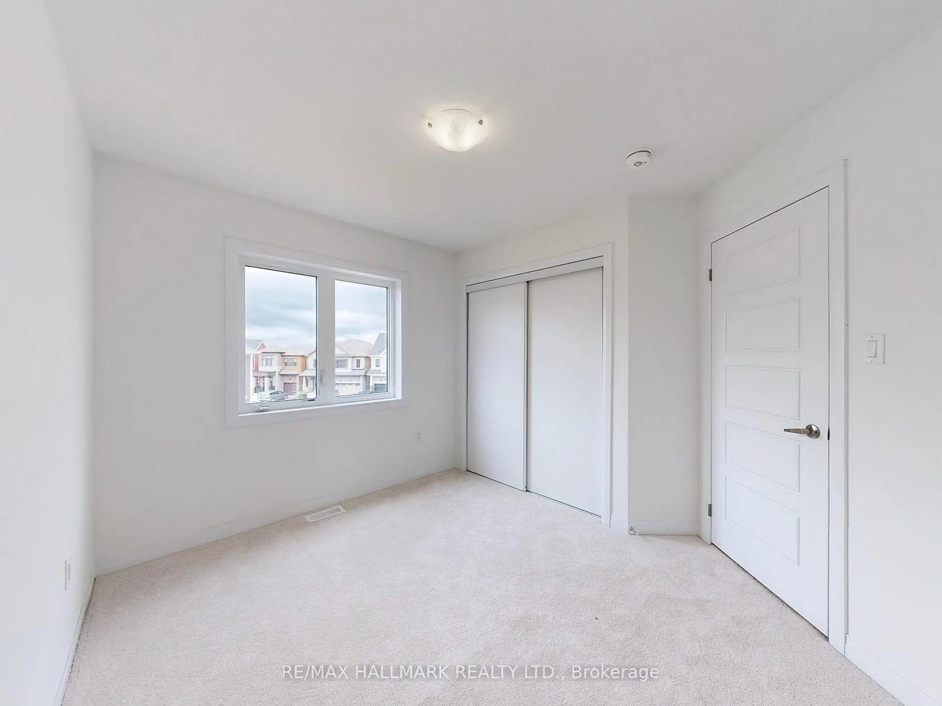 Photo 38 of 40 Velvet Way, Thorold, Rolling Meadows — HOMEH
