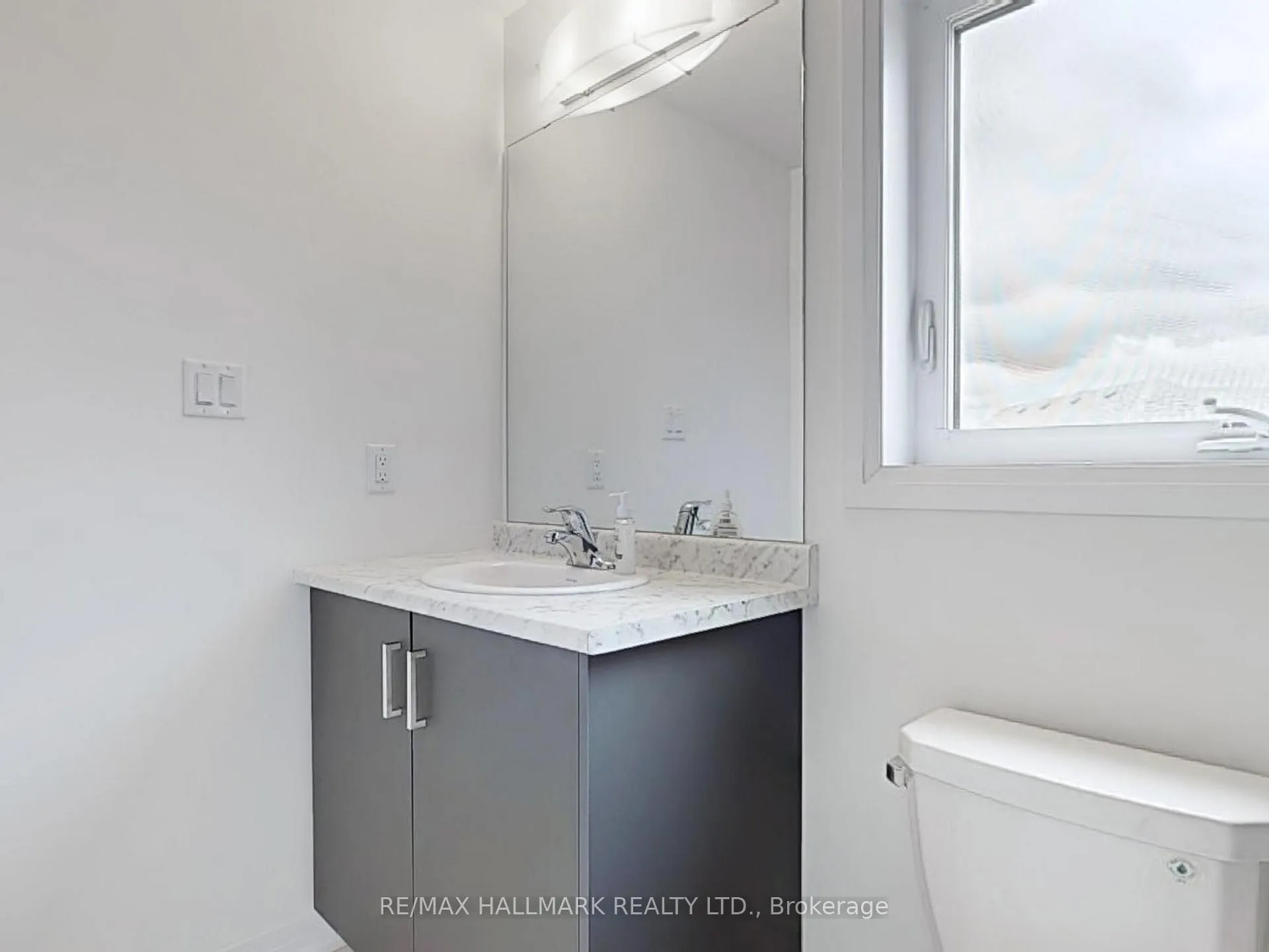 Photo 45 of 40 Velvet Way, Thorold, Rolling Meadows — HOMEH
