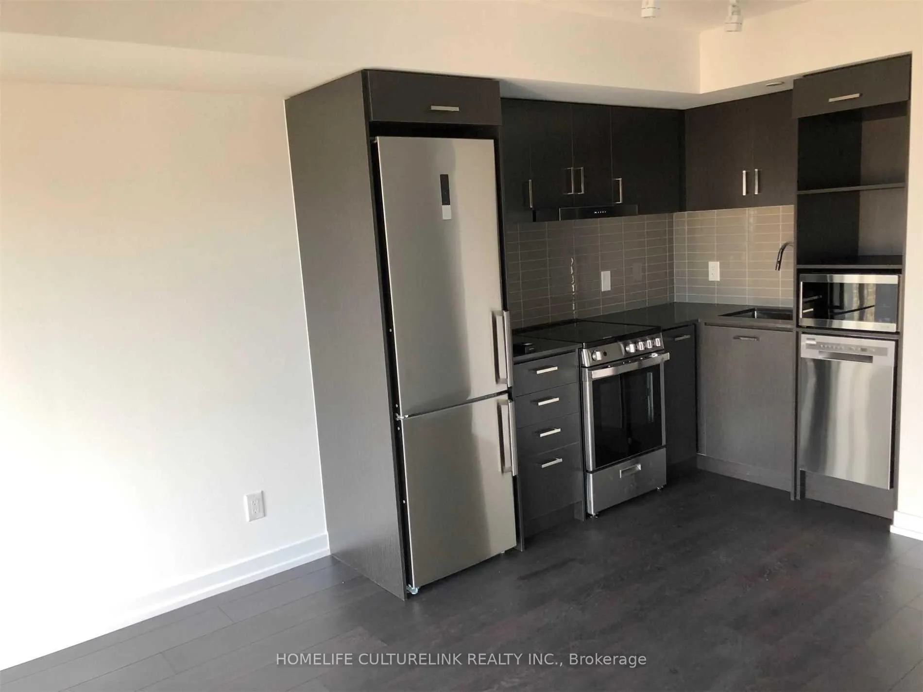 Photo 4 of Unit 2102, 219 Dundas Street E, Toronto, Moss Park — HOMEH