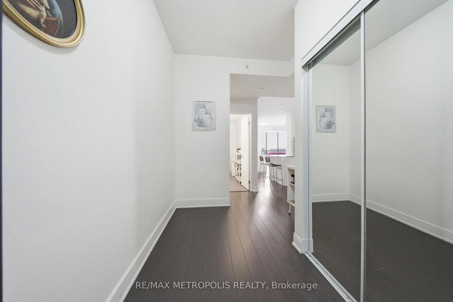Photo 5 of Unit 704, 2900 Highway No. 7, Vaughan, Concord — HOMEH