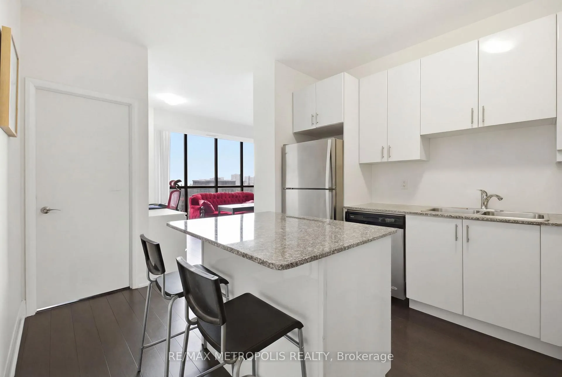 Photo 6 of Unit 704, 2900 Highway No. 7, Vaughan, Concord — HOMEH
