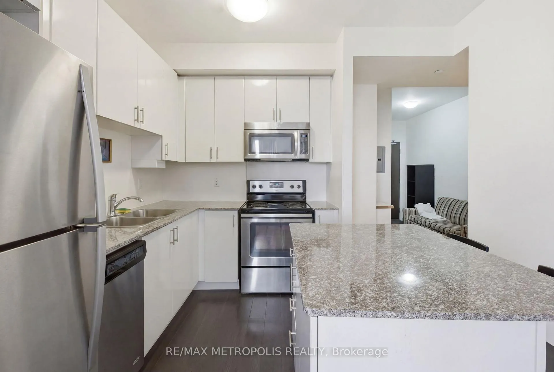 Photo 7 of Unit 704, 2900 Highway No. 7, Vaughan, Concord — HOMEH