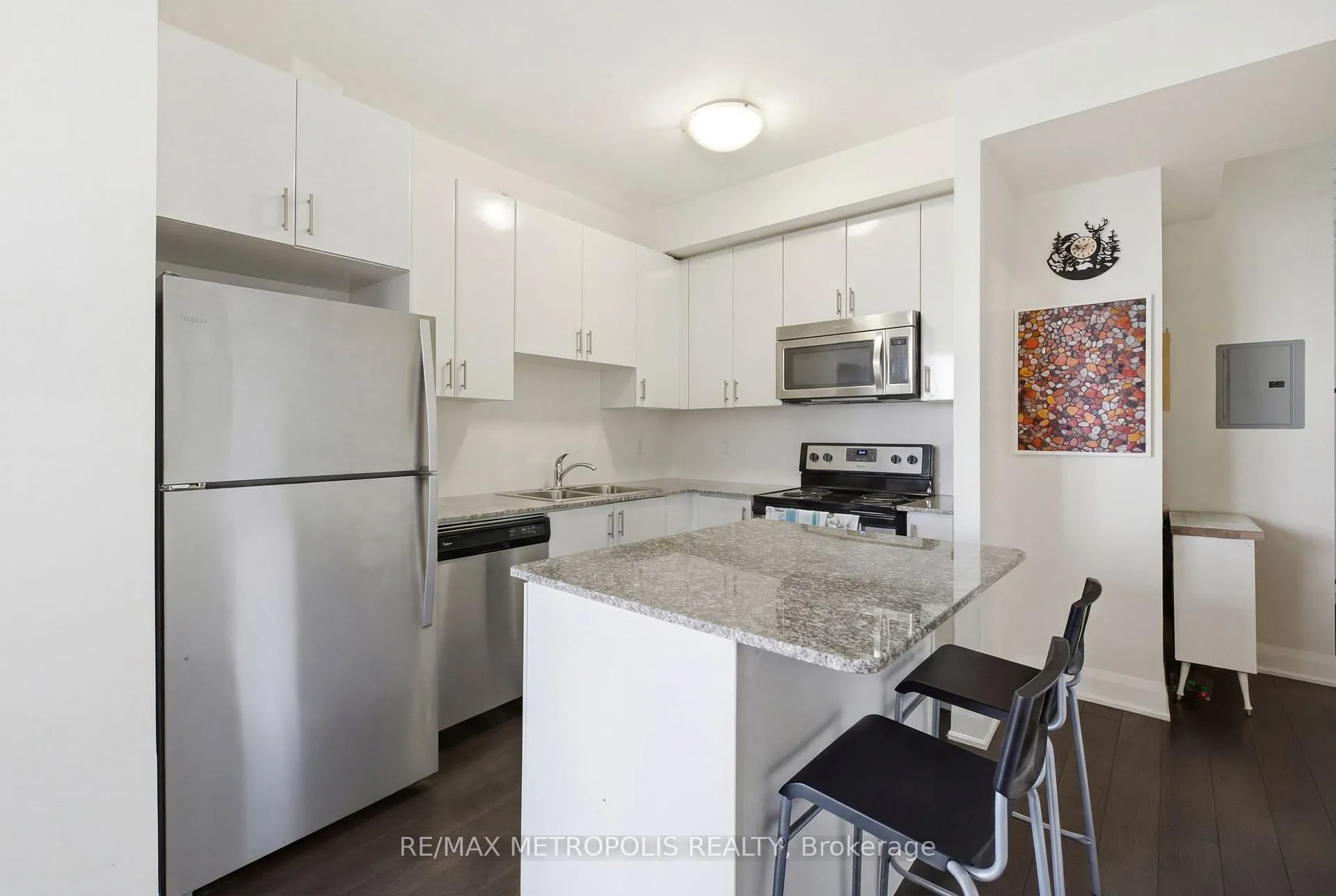 Photo 9 of Unit 704, 2900 Highway No. 7, Vaughan, Concord — HOMEH
