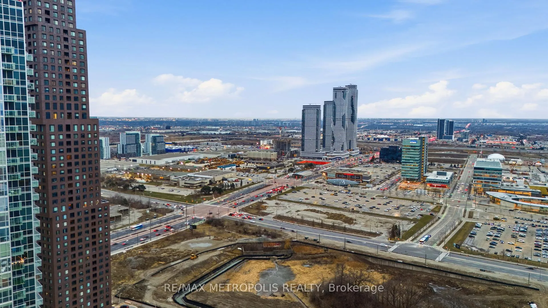 Photo 22 of Unit 704, 2900 Highway No. 7, Vaughan, Concord — HOMEH
