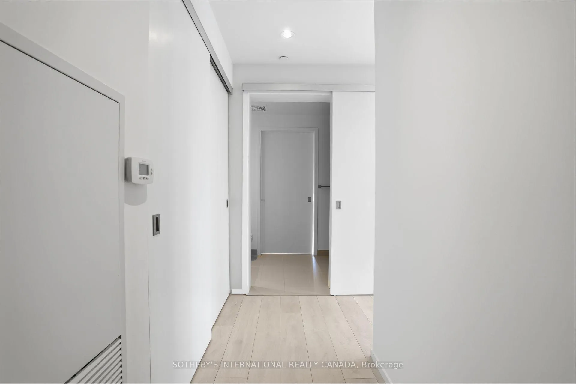 Photo 2 of Unit 2401, 159 Dundas Street E, Toronto, Church-Yonge Corridor — HOMEH