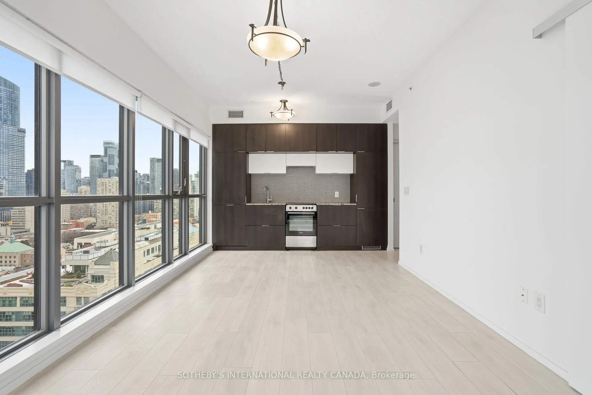Photo 10 of Unit 2401, 159 Dundas Street E, Toronto, Church-Yonge Corridor — HOMEH