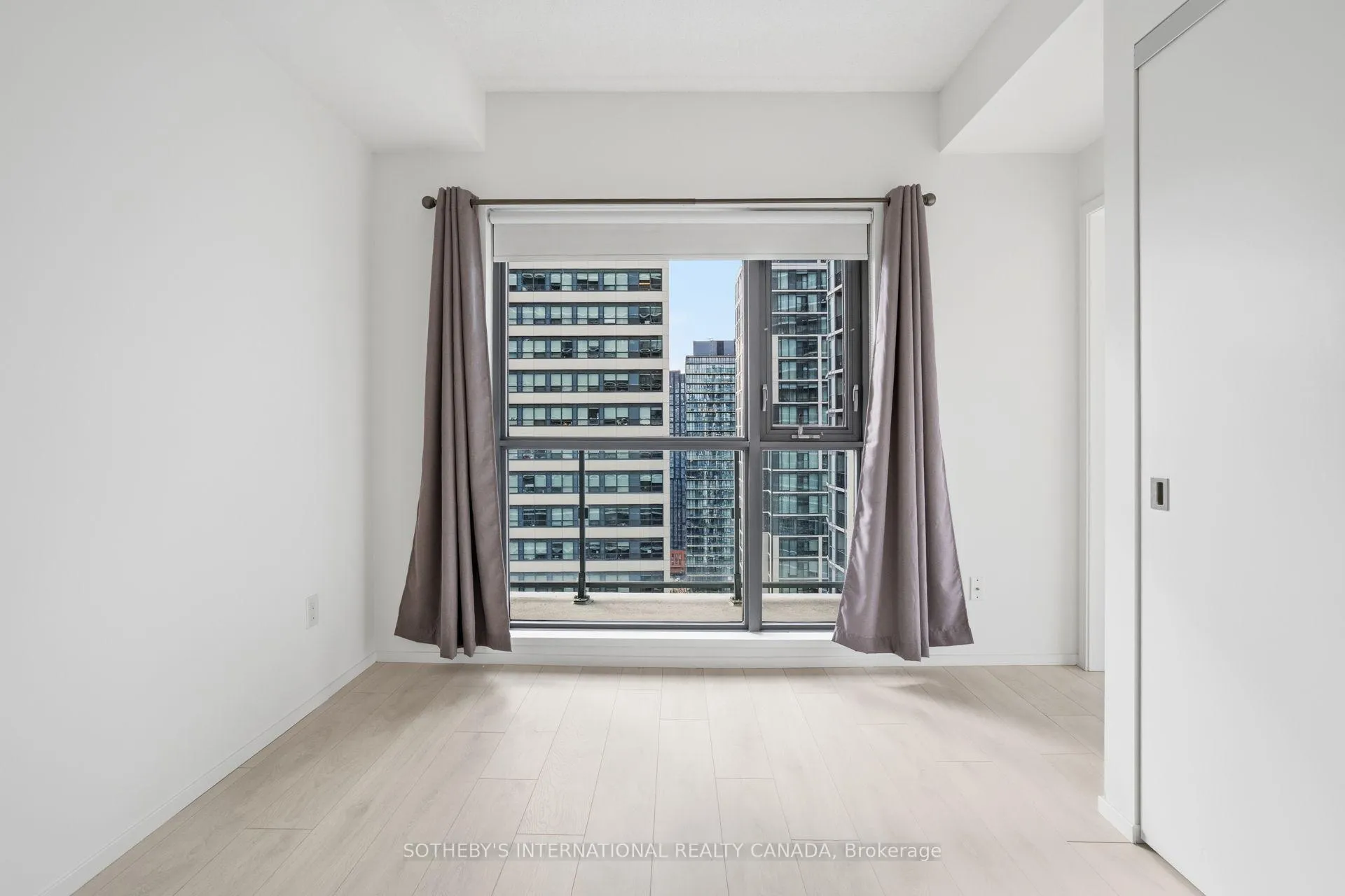 Photo 18 of Unit 2401, 159 Dundas Street E, Toronto, Church-Yonge Corridor — HOMEH