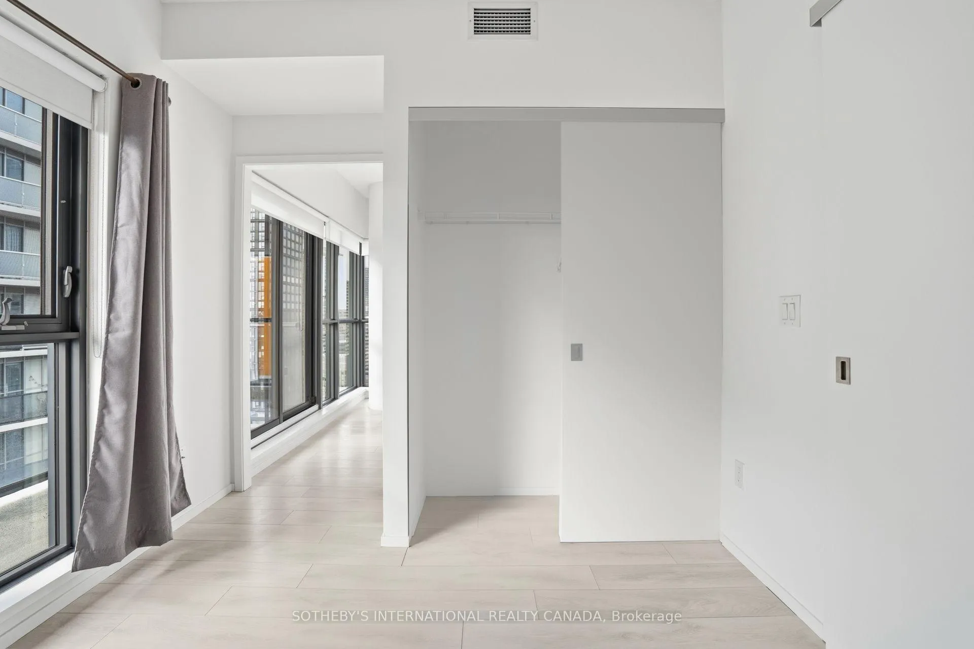 Photo 20 of Unit 2401, 159 Dundas Street E, Toronto, Church-Yonge Corridor — HOMEH