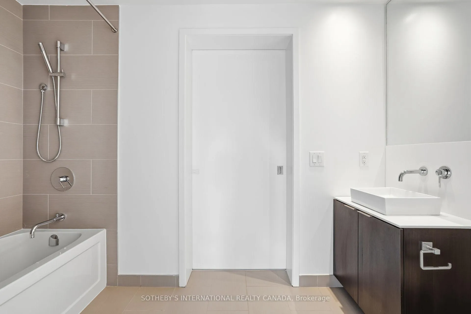 Photo 23 of Unit 2401, 159 Dundas Street E, Toronto, Church-Yonge Corridor — HOMEH
