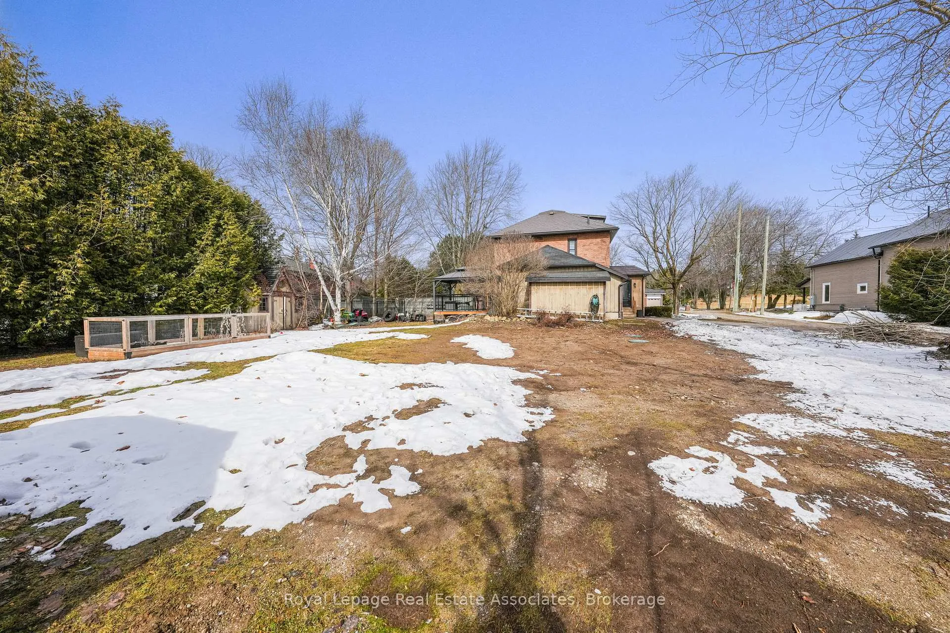 Photo 32 of 60 Trafalgar Road, Erin, Rural Erin — HOMEH