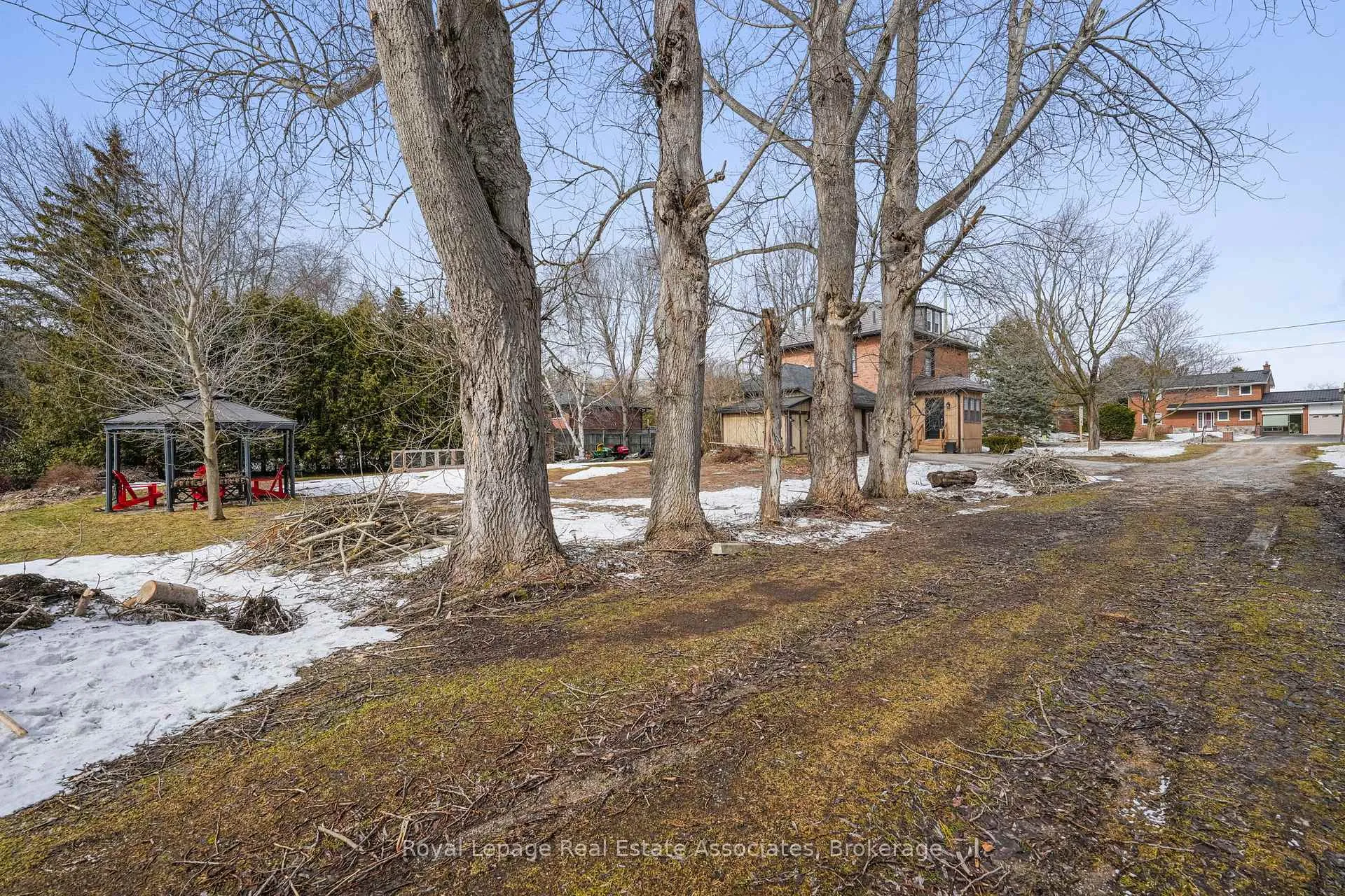 Photo 33 of 60 Trafalgar Road, Erin, Rural Erin — HOMEH