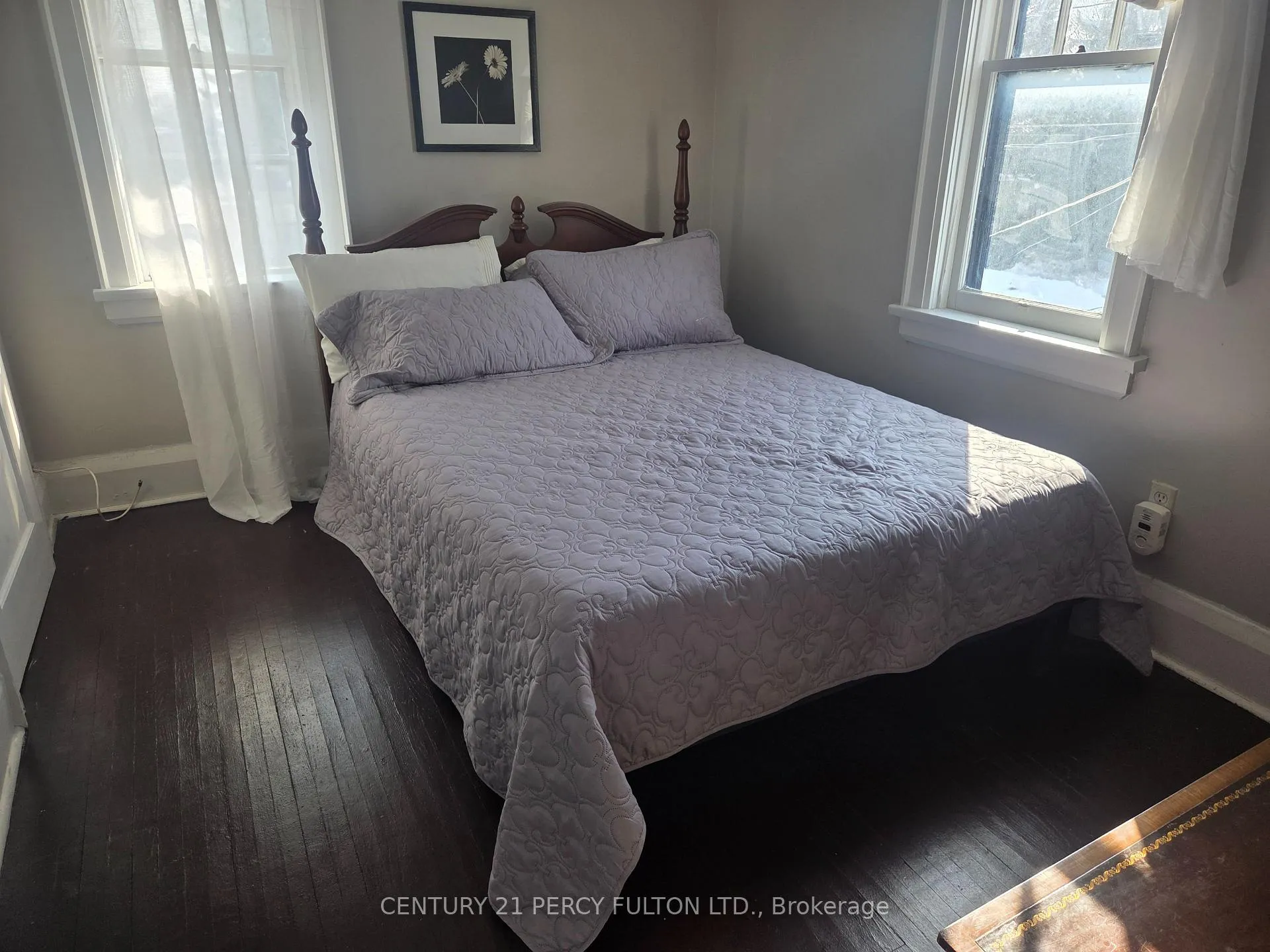 Photo 4 of 61 Gibbons Street, Oshawa, McLaughlin — HOMEH