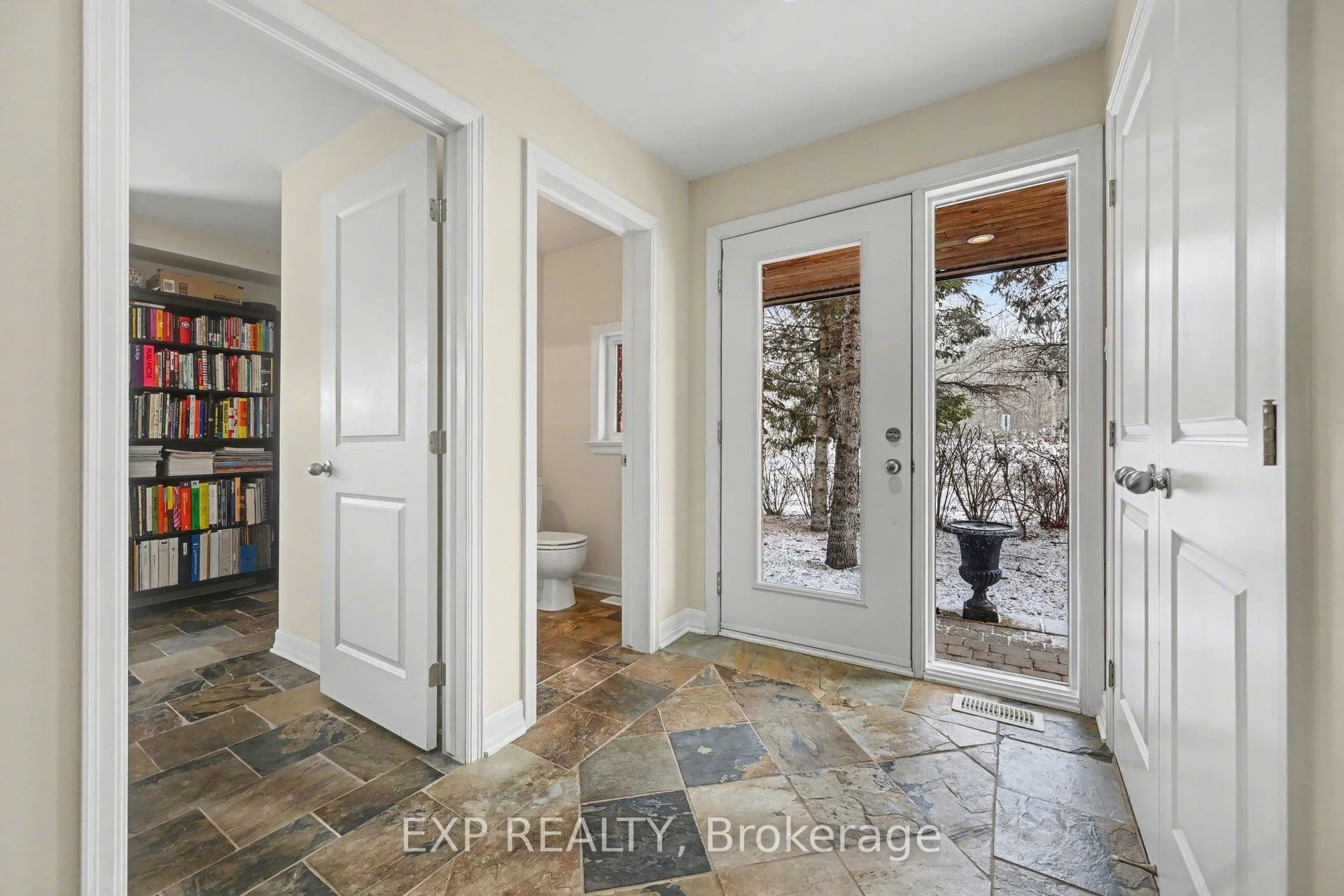 Photo 3 of 51 Callaghan Private, Ottawa, Kanata - Beaverbrook — HOMEH