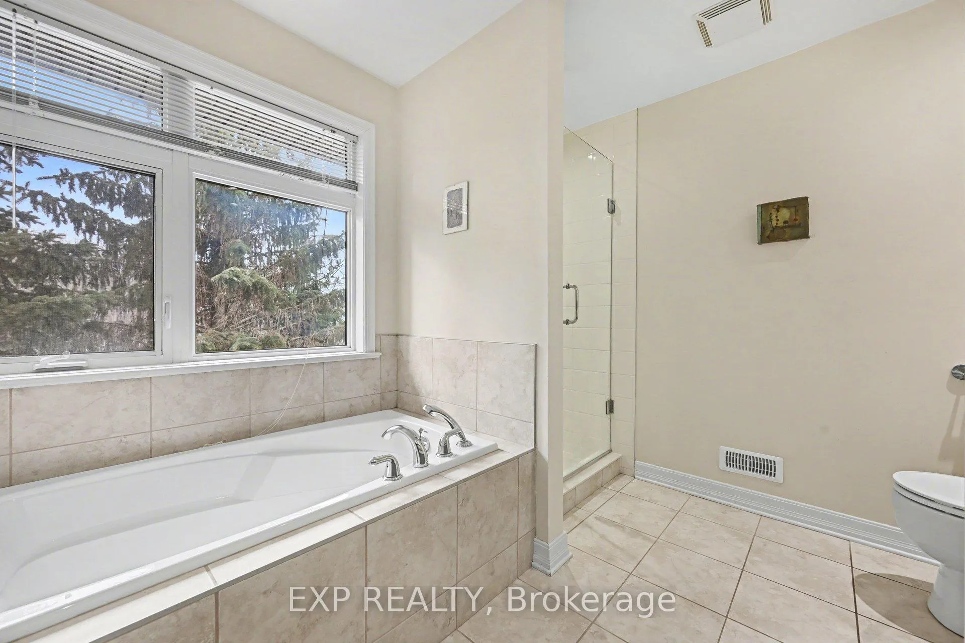 Photo 18 of 51 Callaghan Private, Ottawa, Kanata - Beaverbrook — HOMEH