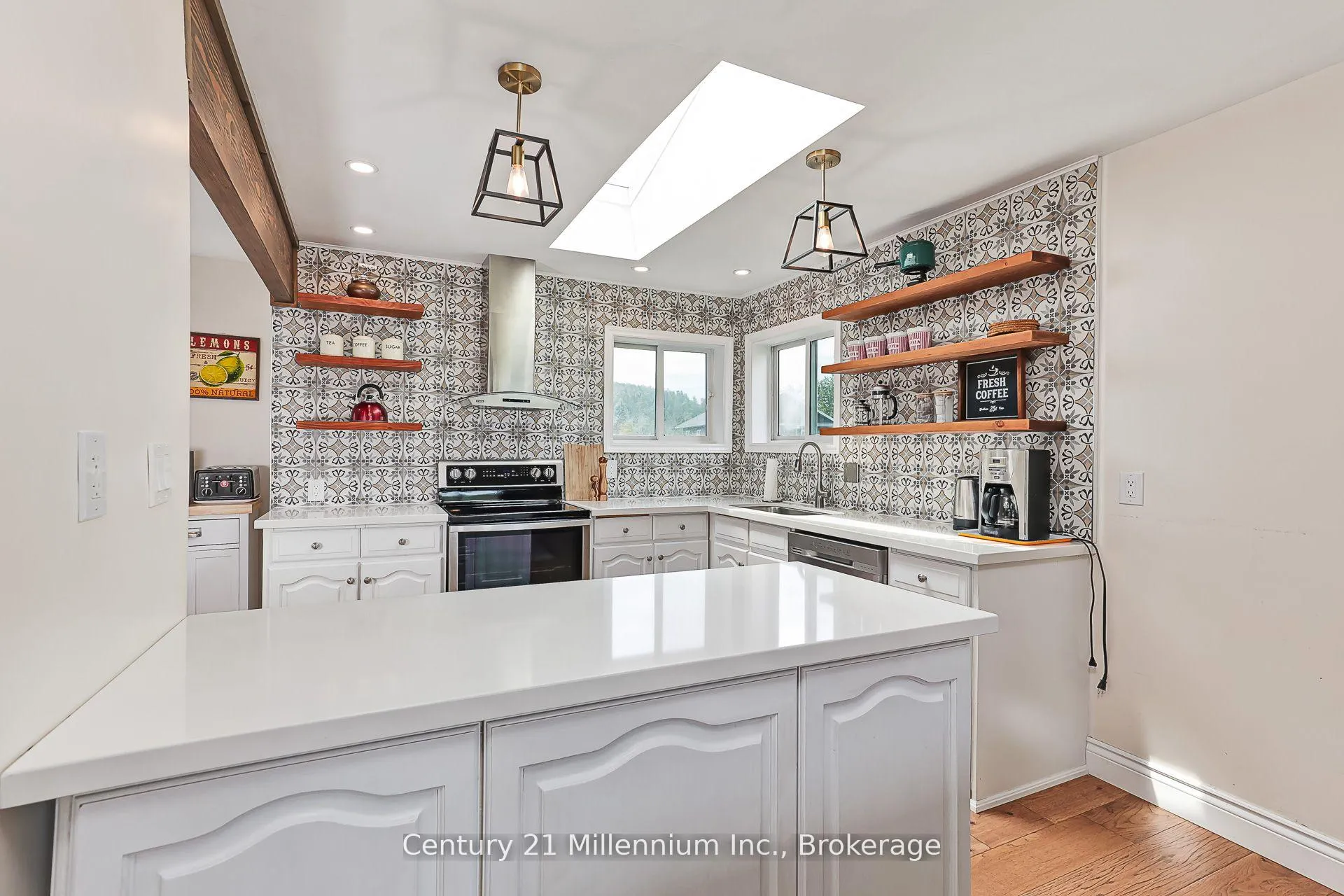 Photo 23 of 127 Scandia Lane, Blue Mountains — HOMEH