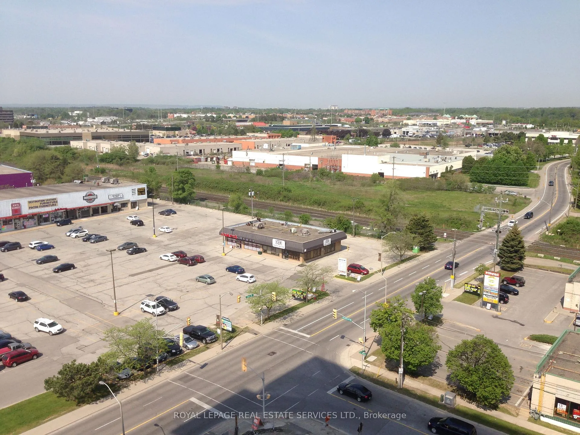 Photo 31 of Unit 1101, 65 Speers Road, Oakville, Central — HOMEH