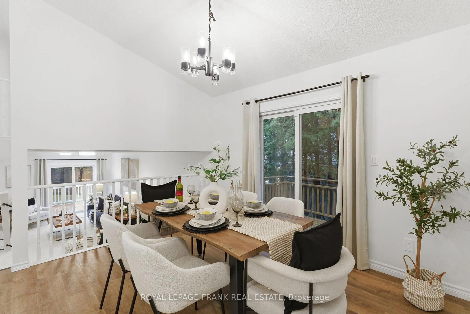 Photo 12 of 49 Mallory Street, Clarington, Courtice — HOMEH