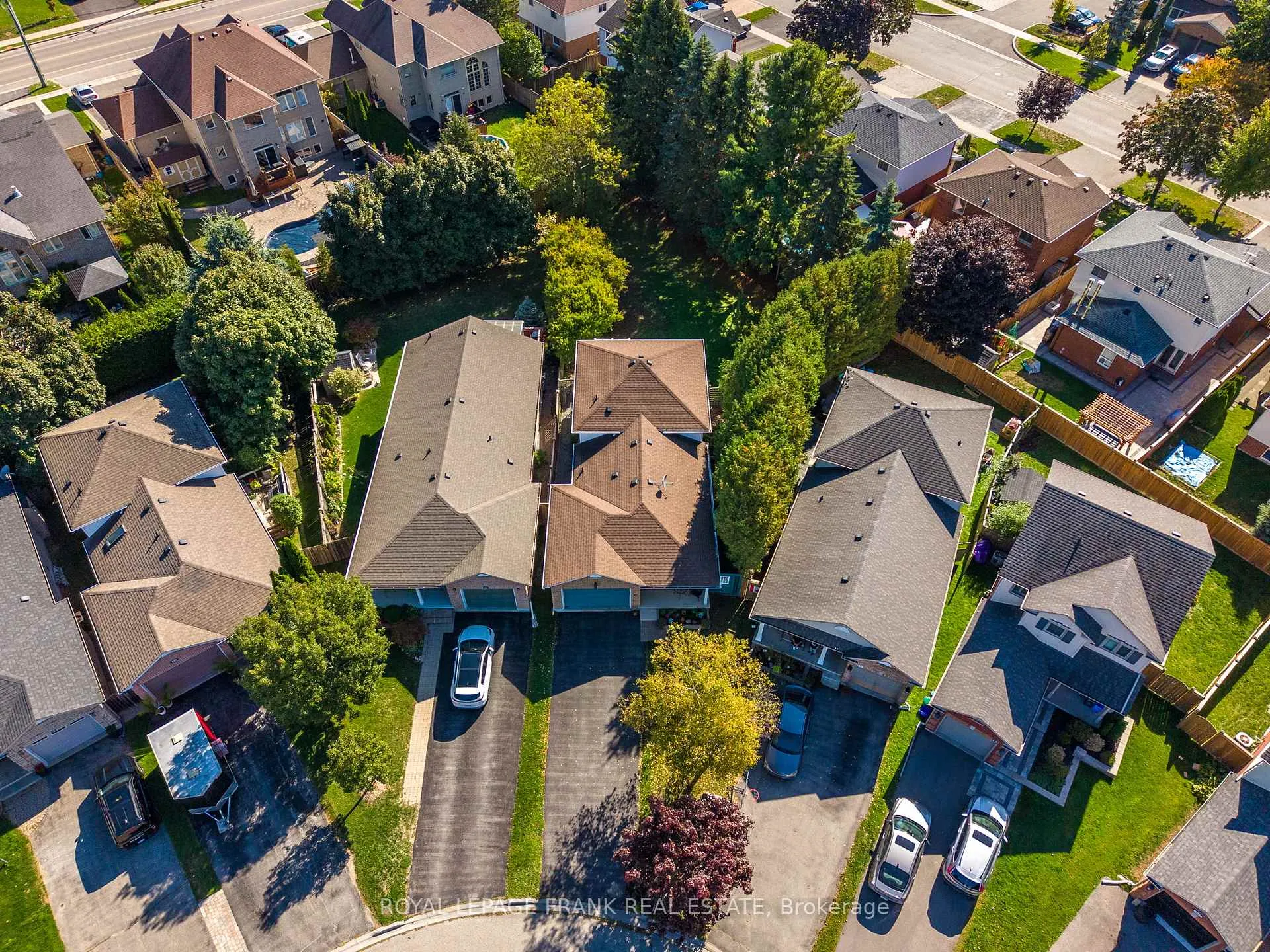 Photo 43 of 49 Mallory Street, Clarington, Courtice — HOMEH